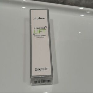 NWT- M. Asam Perfect Lift Instant Effect Formula 1.01 FL OZ